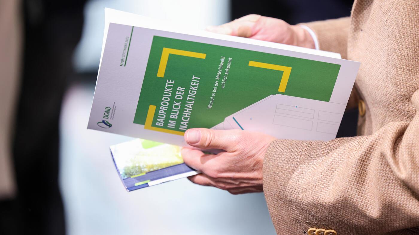 Bauprodukte Broschüre Visual
