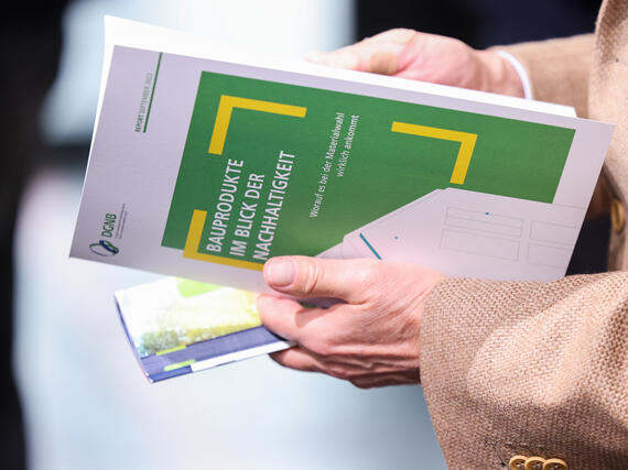 Bauprodukte Broschüre Visual